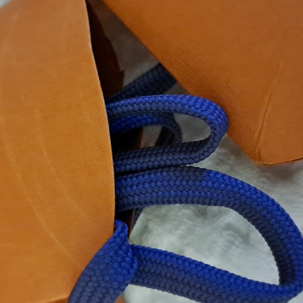 Louis Vuitton Sneaker laces three pair - Picture 4 of 5